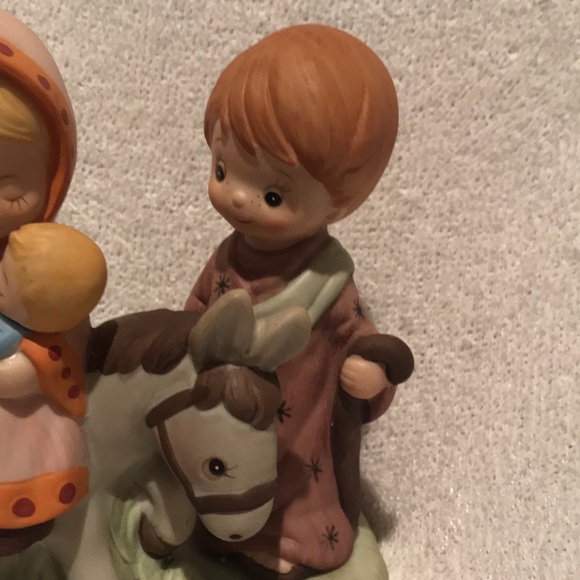 Homco Mary Joseph Baby Jesus Donkey Christmas Nativity Figurine 5608 - Picture 4 of 6